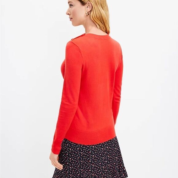 Loft Shoulder Button Sweater‎ “Green” M NWT - Picture 2 of 5